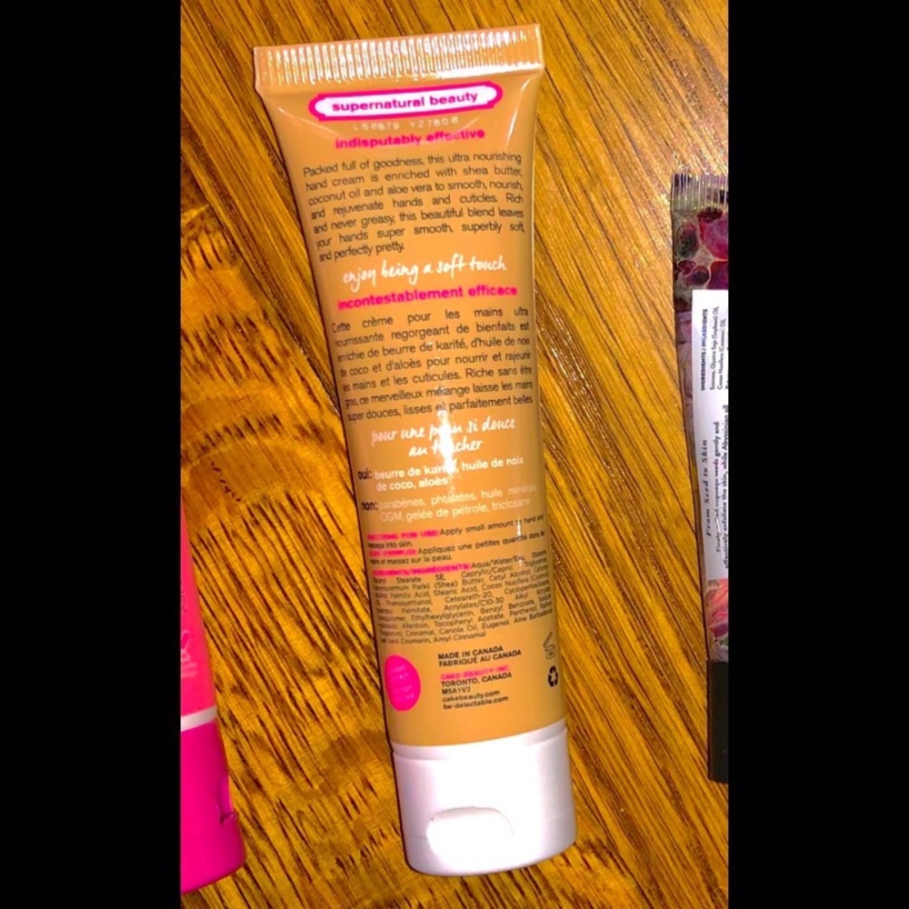 🍯 Gingerbread Ultra Moisturizing Hand Cream 🍯 - Picture 3 of 4